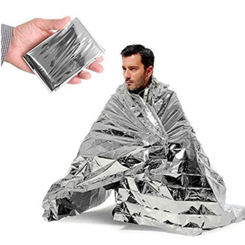 Emergent Blanket Mylar Thermal - огляд і ціна First Aid Bag Kit