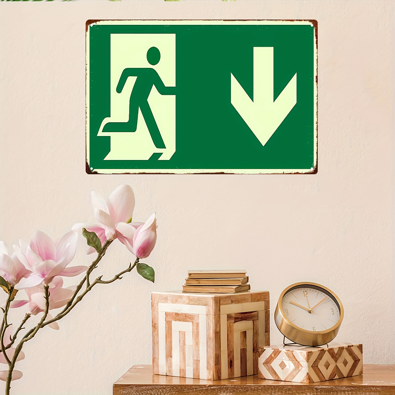2D Vintage Metal Iron Sign | P - огляд і ціна Emergency Exit Sign