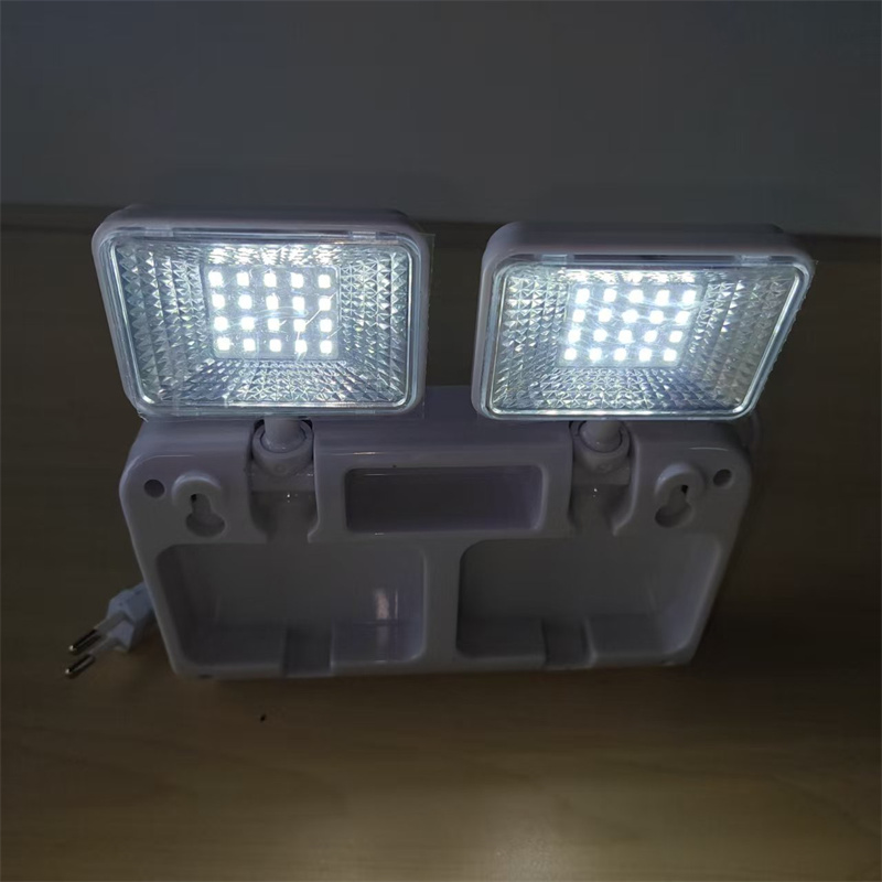 360° Rotatable Lamp Head Emerg - огляд і ціна Power Outage Light